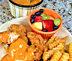 Chicken Strips Con Queso