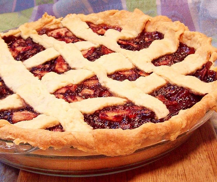 Image of Apple and Cranberry Sauce Pie