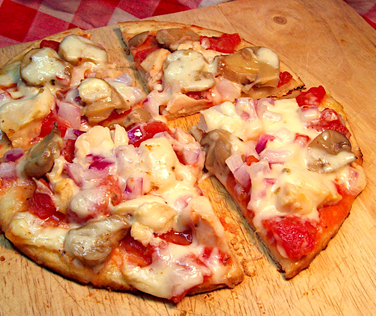 Chicken and Mushroom Pizza