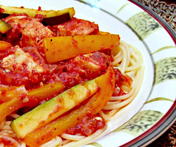 Chicken and Pasta in Red Sauce