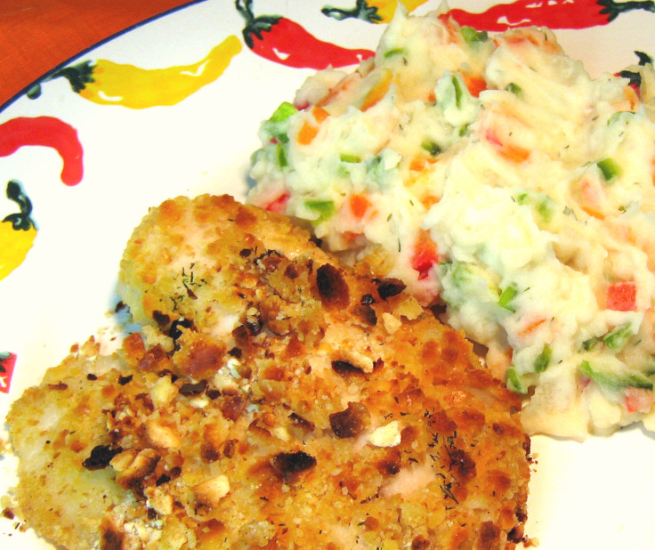Crispy Broiled Fish Fillet with Hot Pepper Potatoes