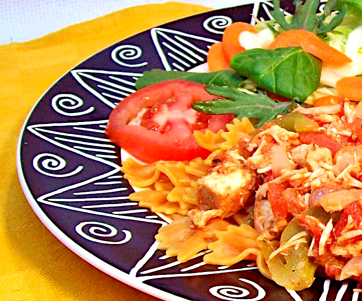 Vegetable Farfalle with Chicken and Tomatoes