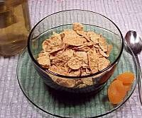 Oat Bran Flakes and Dried Apricots