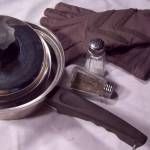 Play a scavenger hunt of opposite pairs